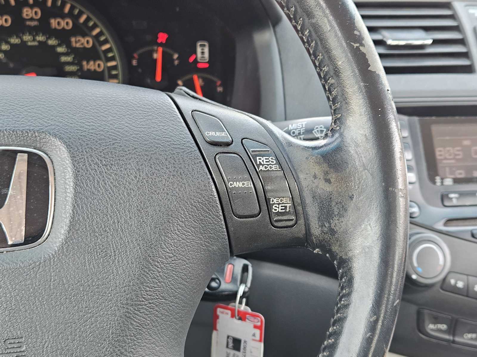 Thumbnail: 2004 Honda Accord - 26