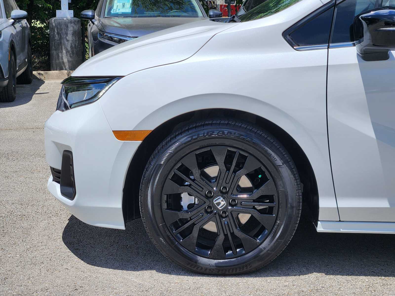 Thumbnail: 2026 Honda Odyssey - 7