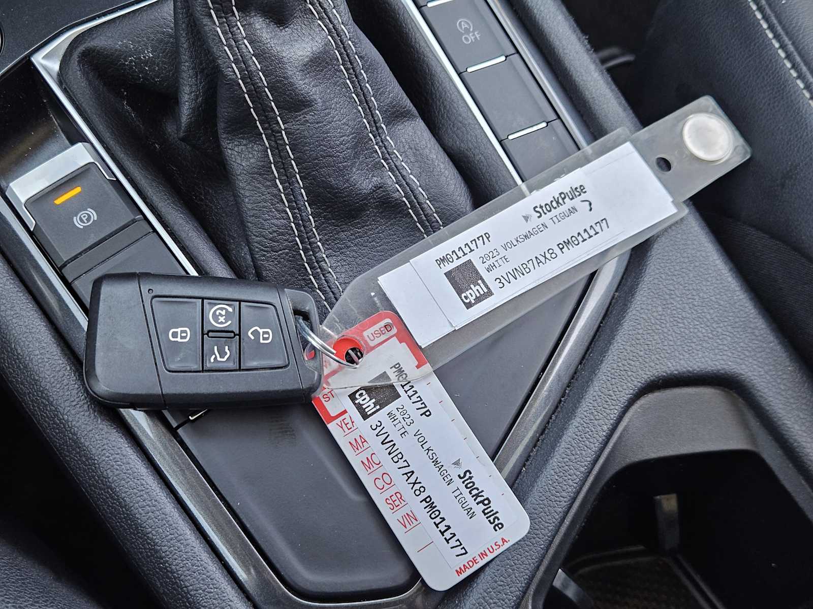 Thumbnail: 2023 Volkswagen Tiguan - 35