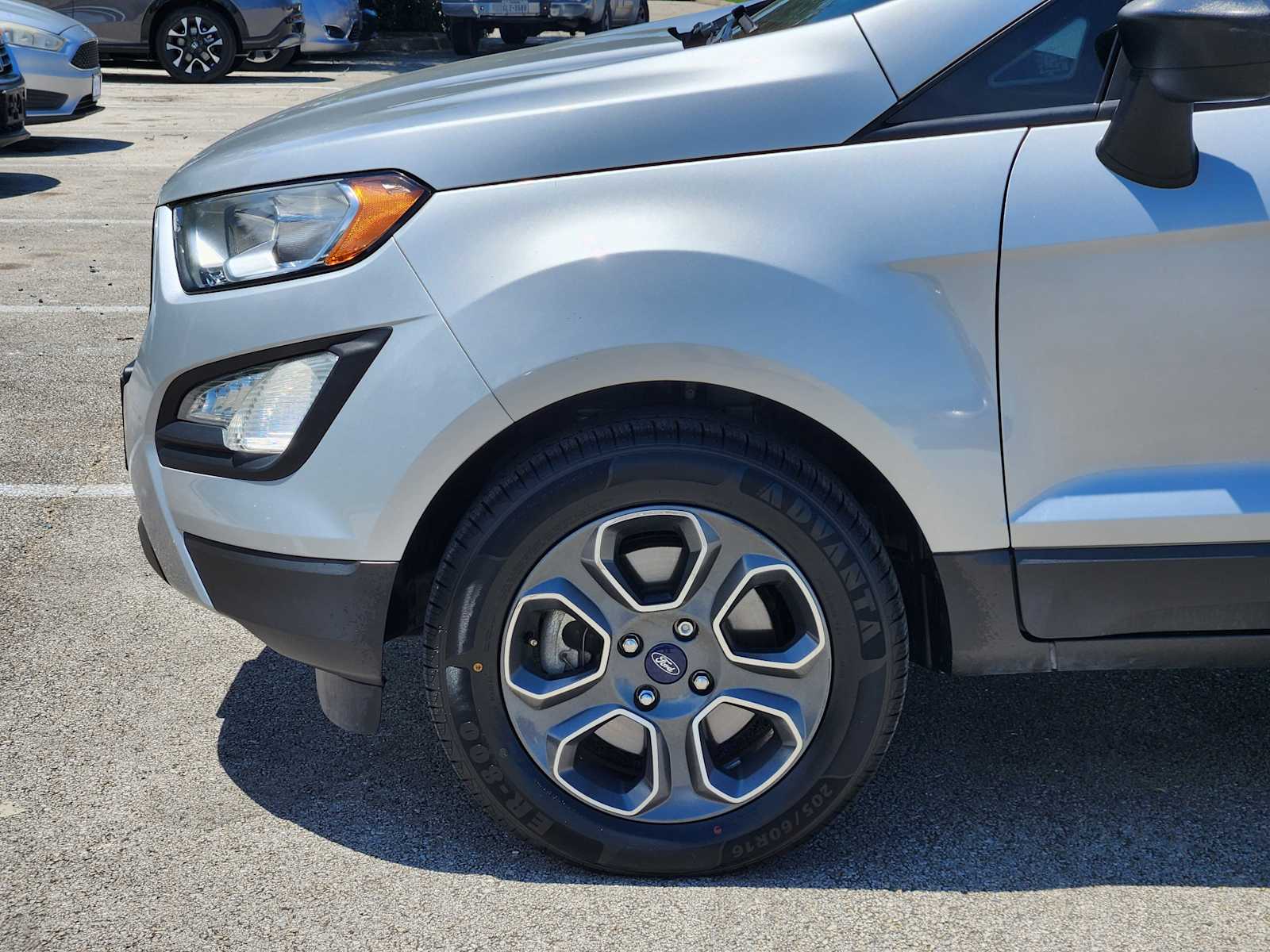 Thumbnail: 2018 Ford EcoSport - 8