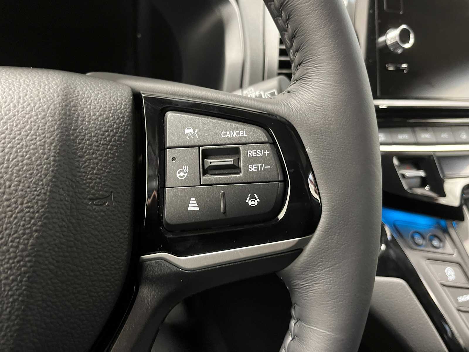 Thumbnail: 2026 Honda Odyssey - 17