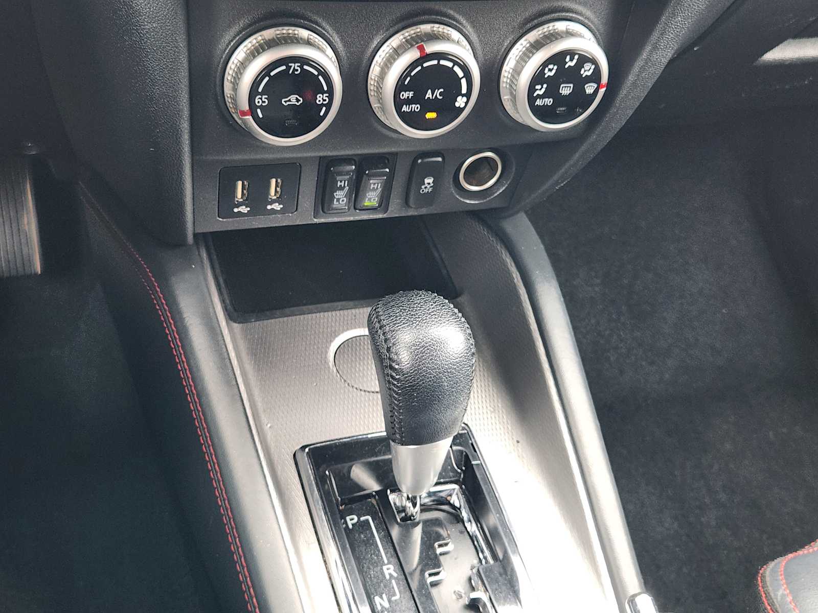 Thumbnail: 2022 Mitsubishi Outlander Sport - 19