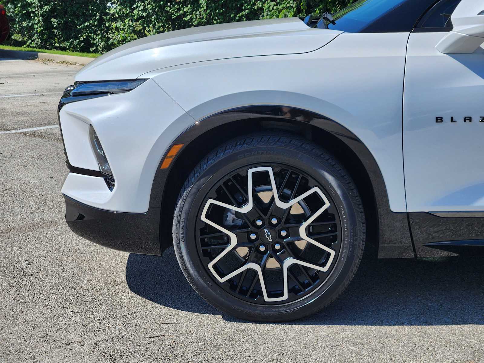 Thumbnail: 2023 Chevrolet Blazer - 8
