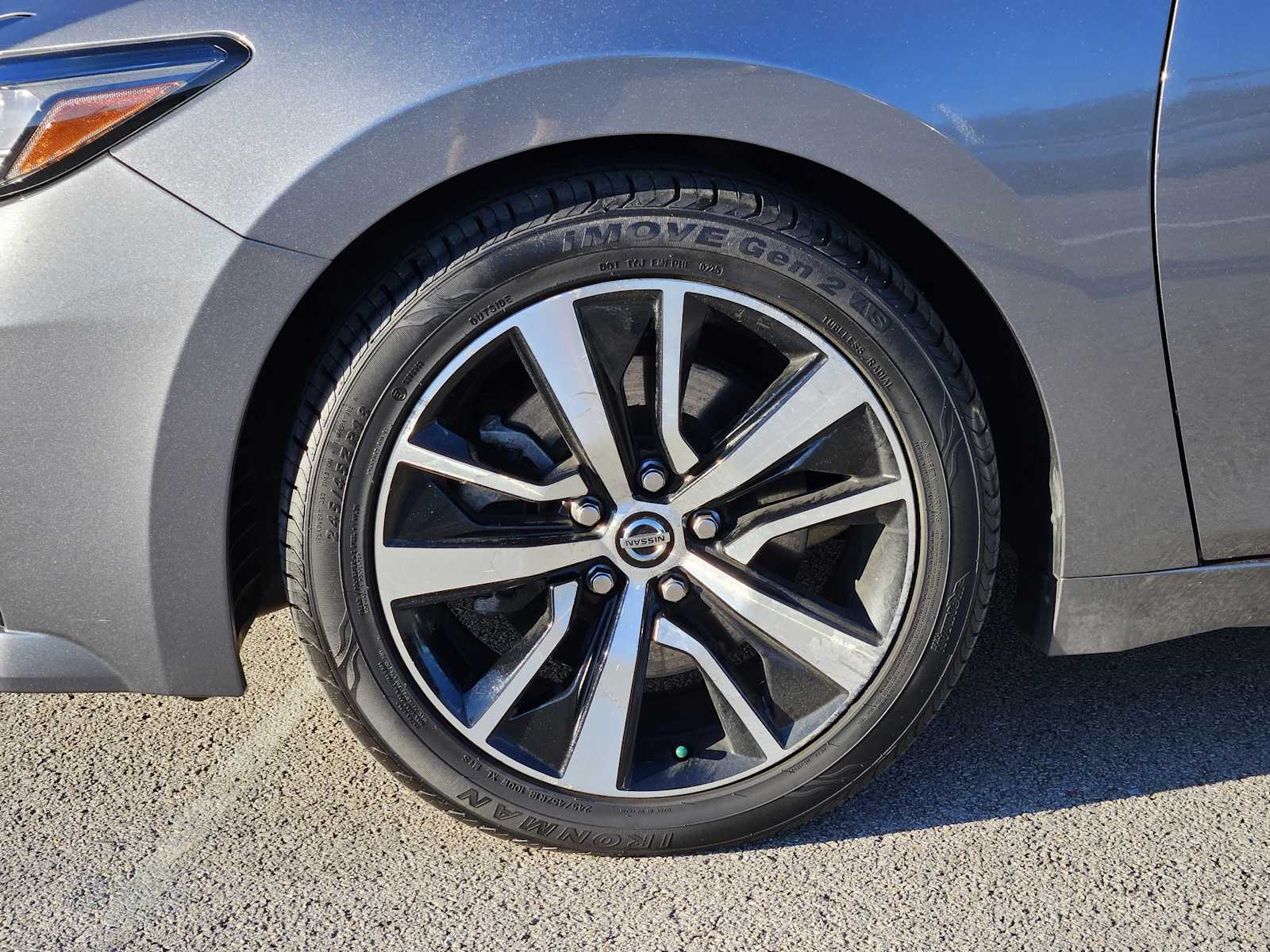 Thumbnail: 2021 Nissan Maxima - 9