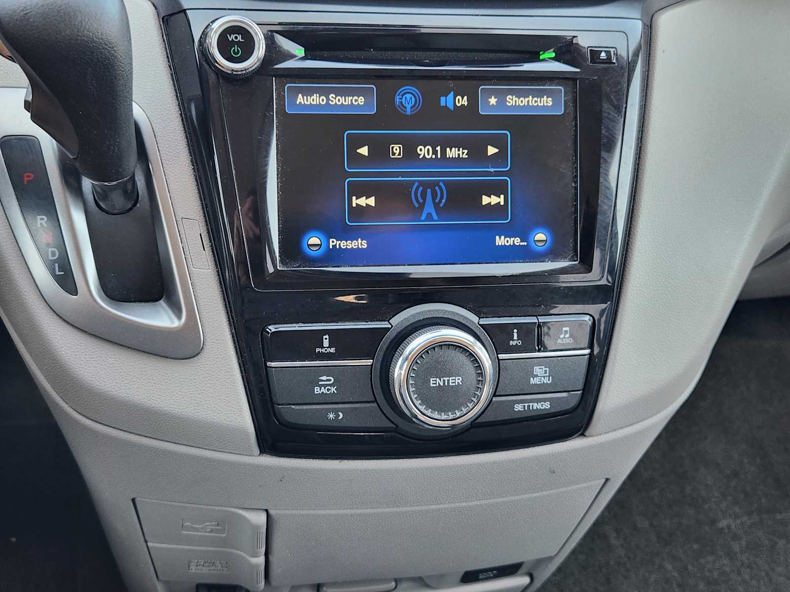 Thumbnail: 2016 Honda Odyssey - 18
