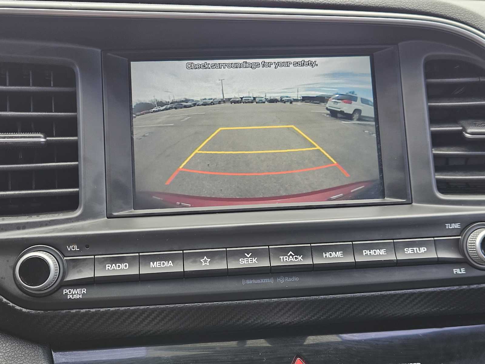 Thumbnail: 2019 Hyundai Elantra - 18