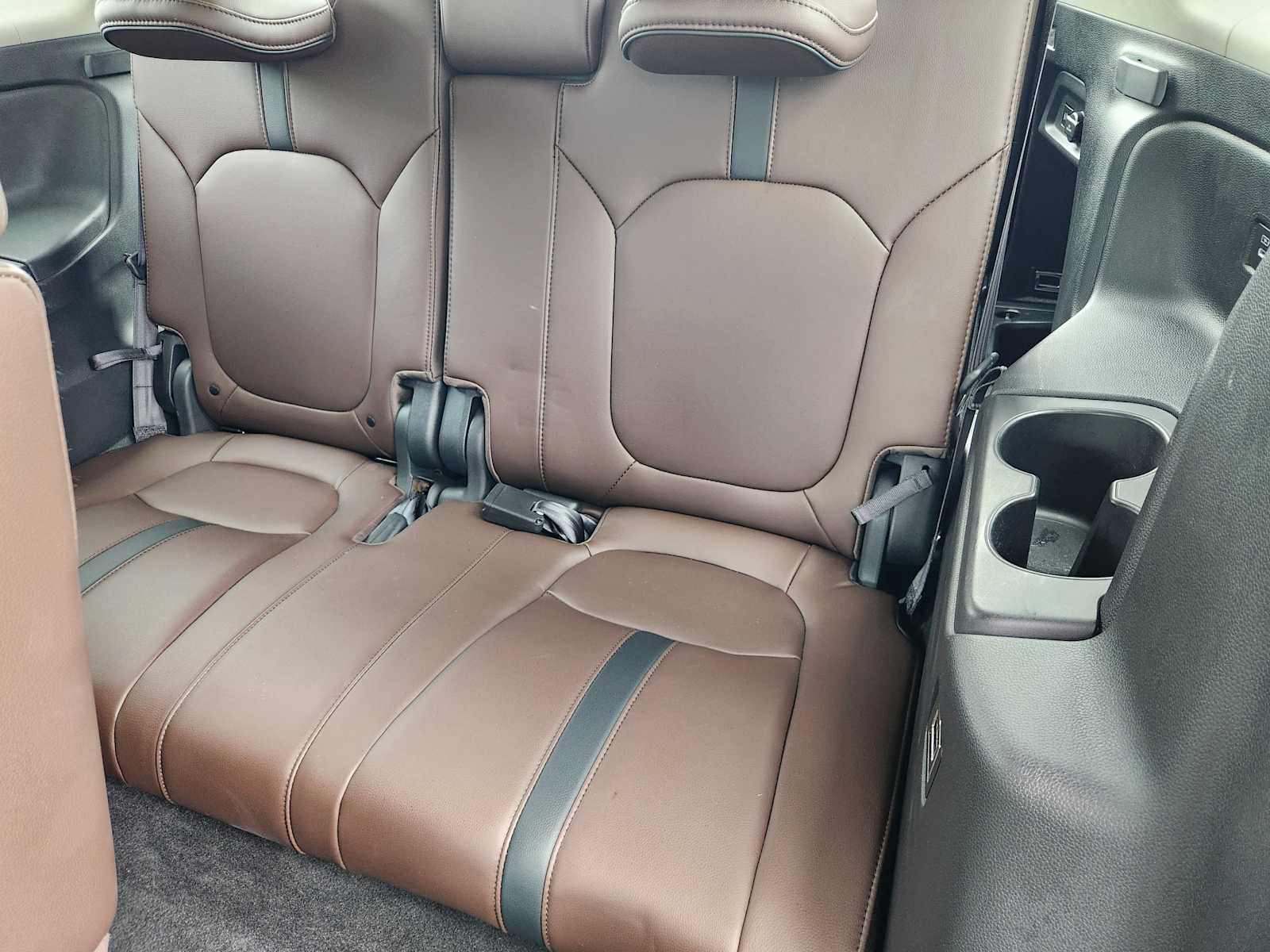 Thumbnail: 2025 Honda Pilot - 32