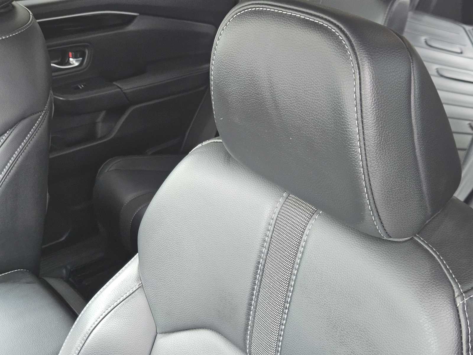 Thumbnail: 2023 Honda Pilot - 15