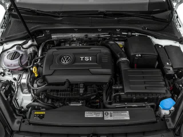 Thumbnail: 2016 Volkswagen Golf - 14