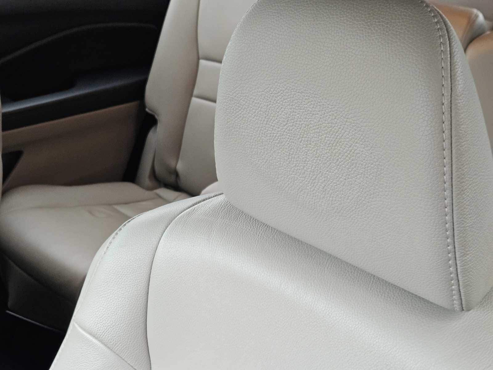 Thumbnail: 2018 Honda Pilot - 14