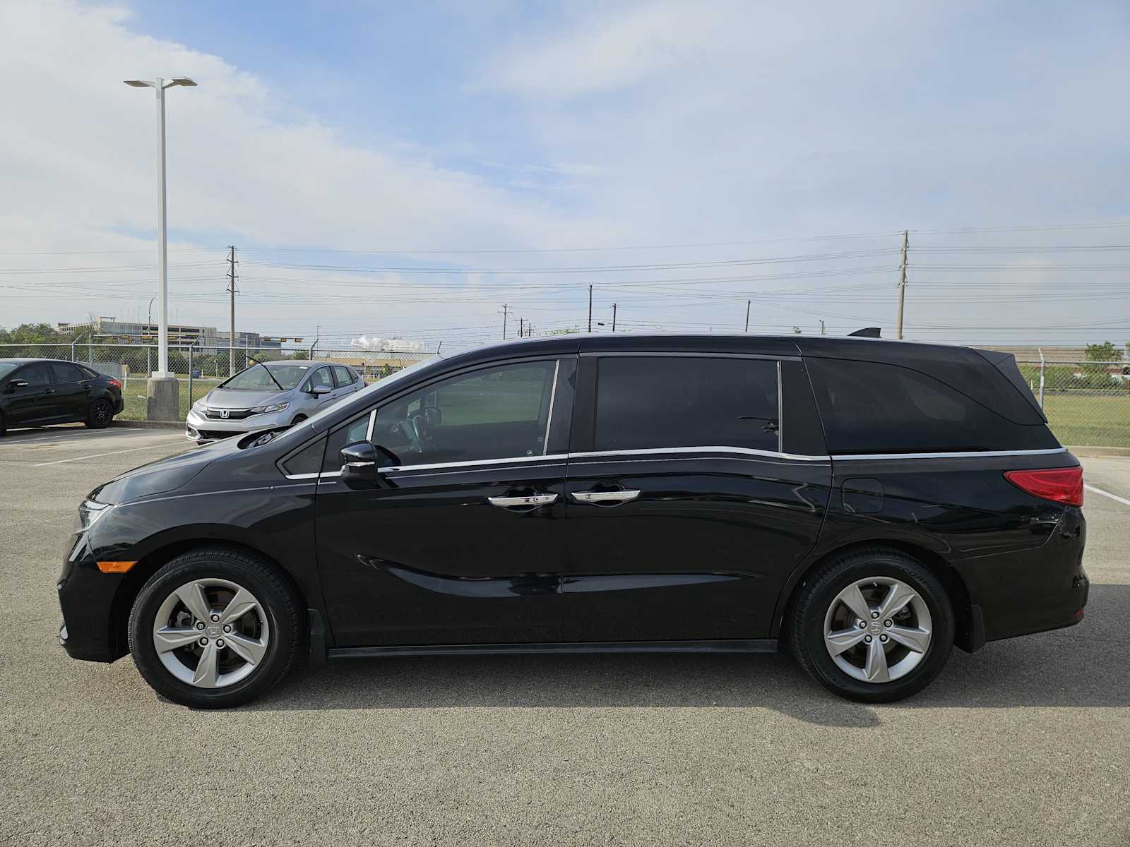Thumbnail: 2019 Honda Odyssey - 4