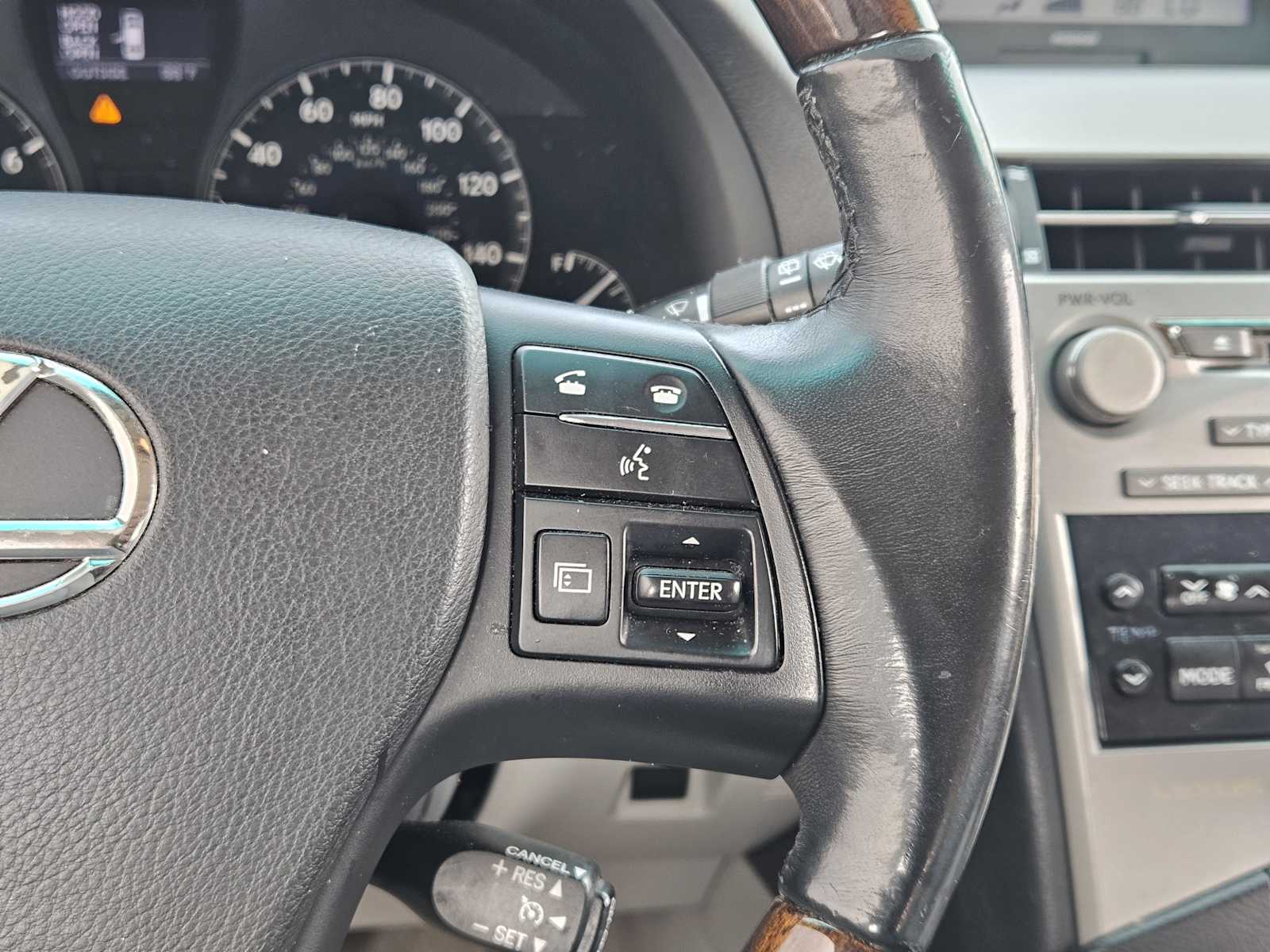 Thumbnail: 2010 Lexus RX - 28