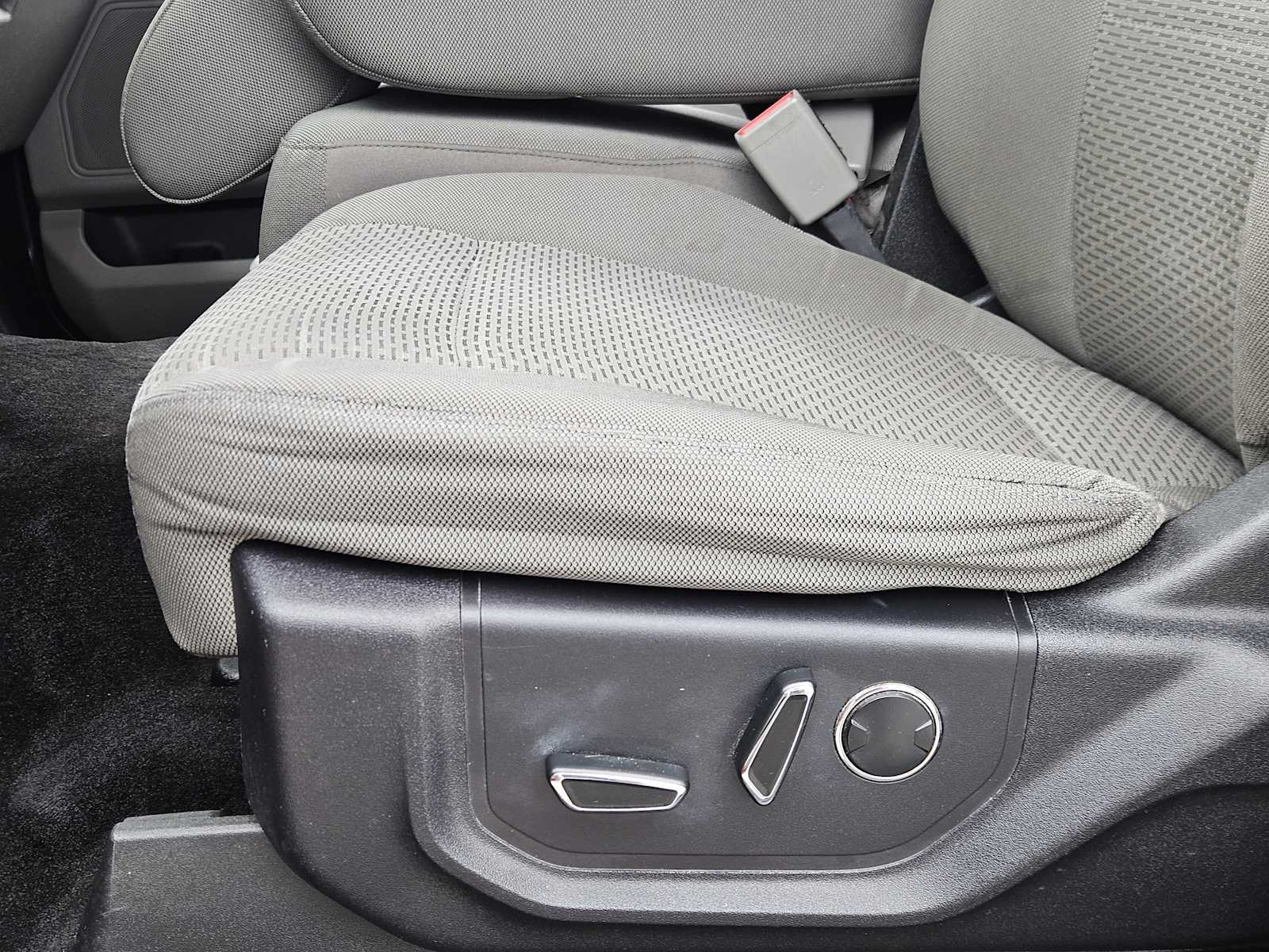 Thumbnail: 2015 Ford F-150 - 23