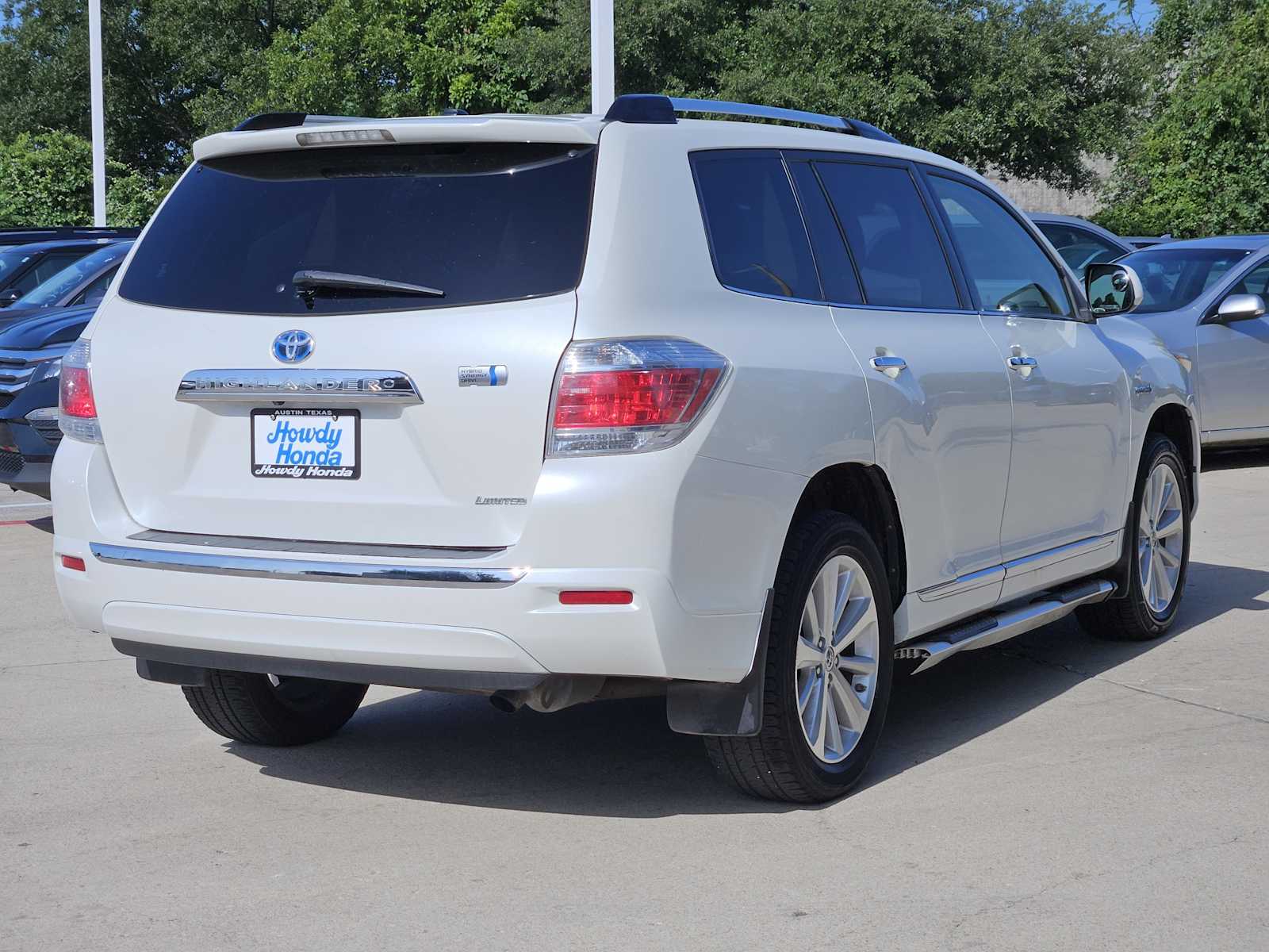 Thumbnail: 2012 Toyota Highlander - 6