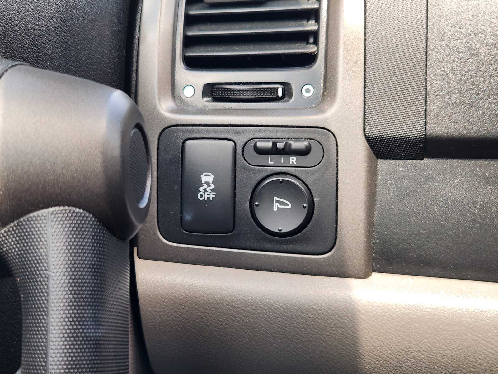Thumbnail: 2010 Honda CR-V - 18