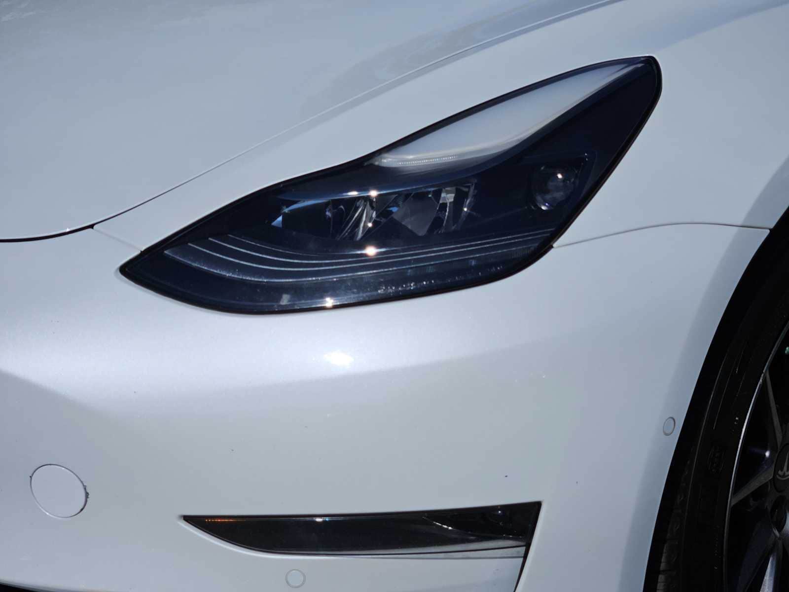 Thumbnail: 2021 Tesla Model 3 - 7