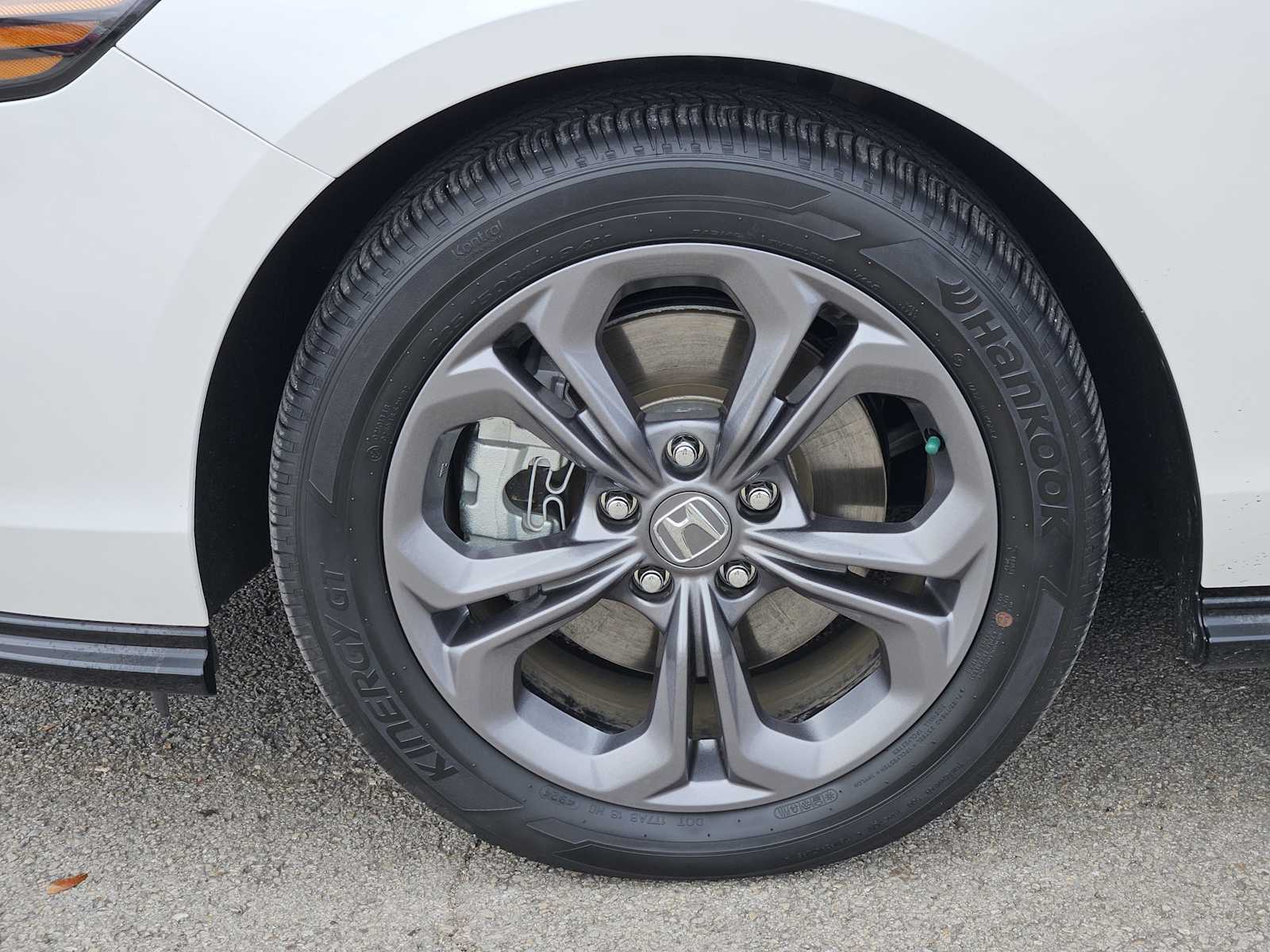 Thumbnail: 2025 Honda Accord - 9