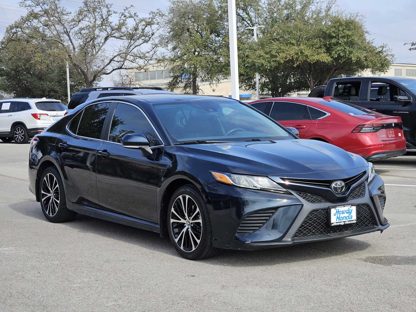 Thumbnail: 2020 Toyota Camry - 3