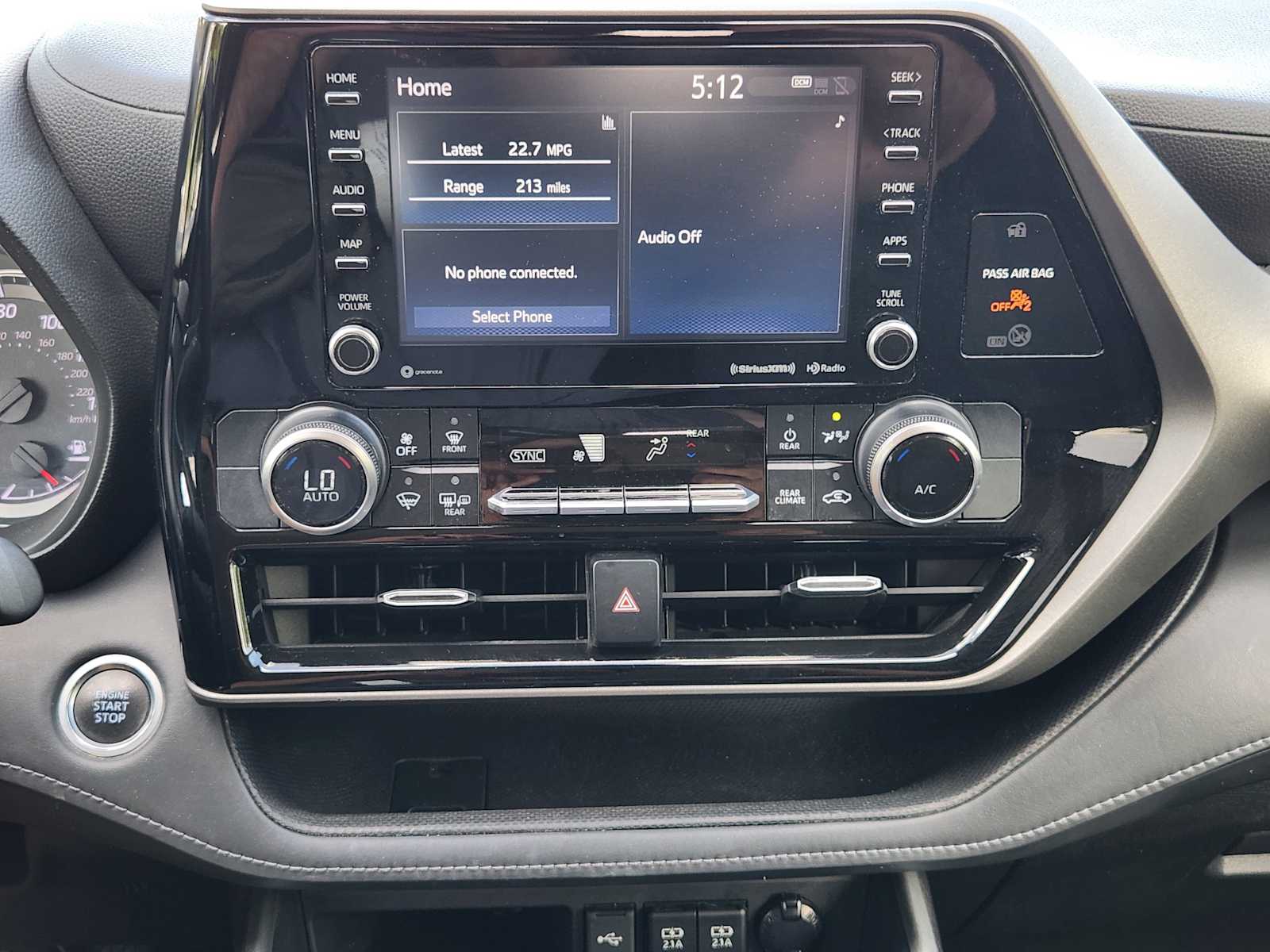 Thumbnail: 2021 Toyota Highlander - 14
