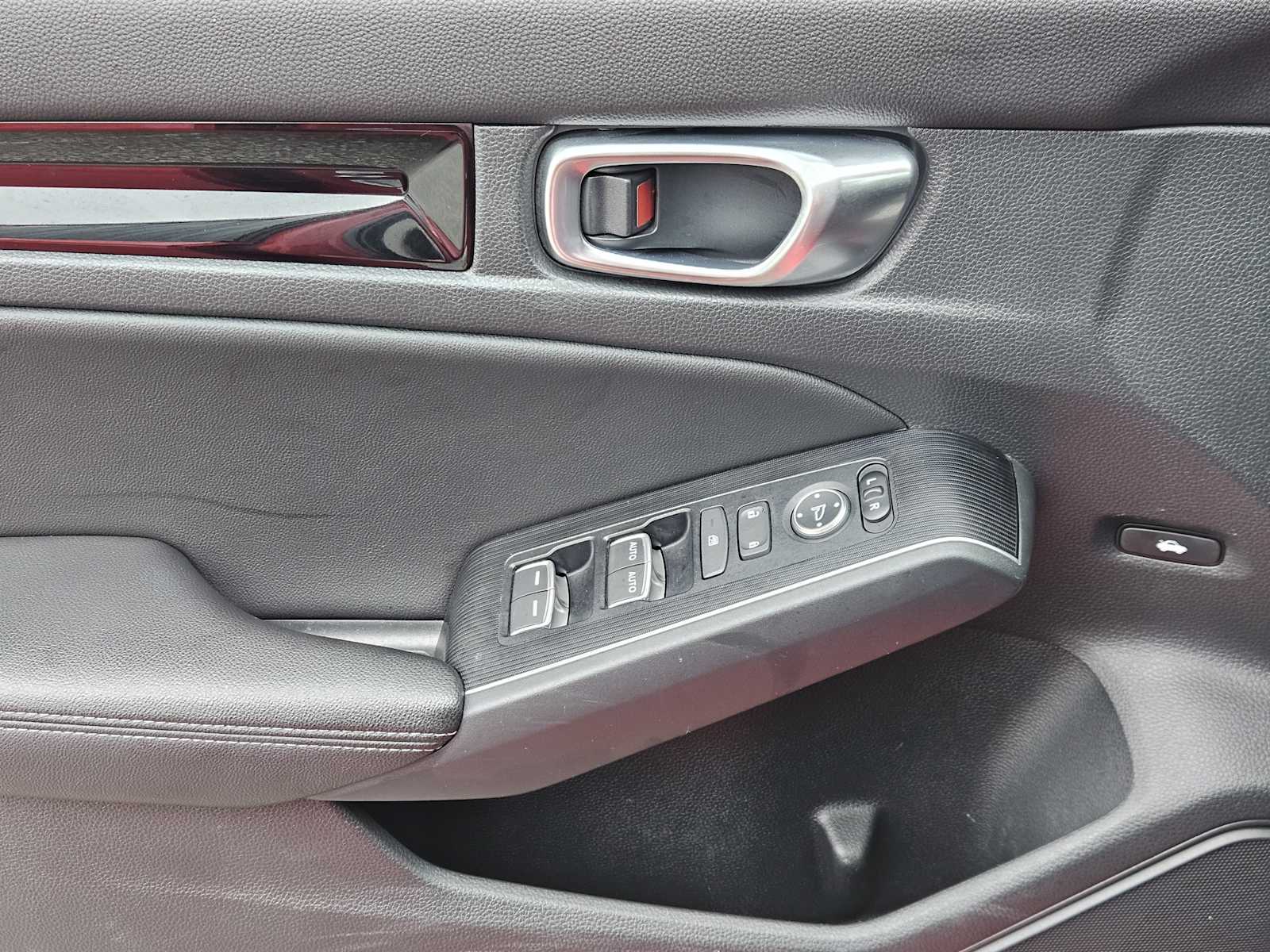 Thumbnail: 2024 Honda Civic - 22