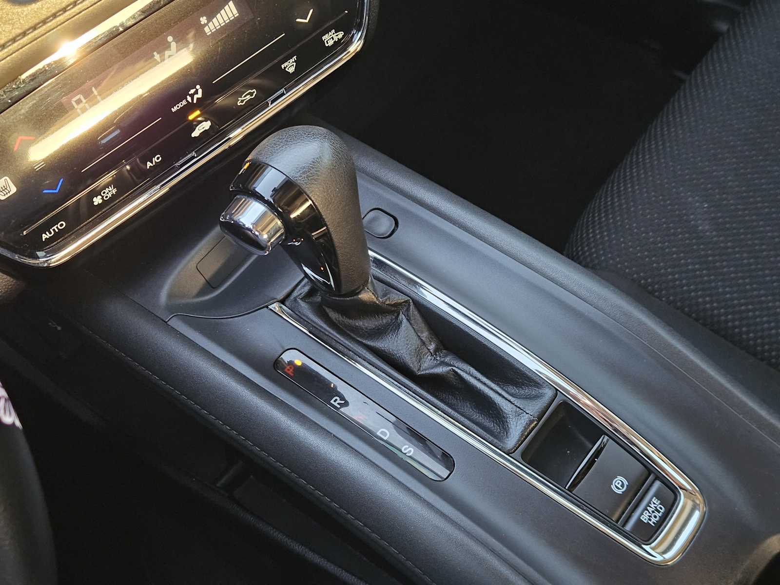 Thumbnail: 2018 Honda HR-V - 19