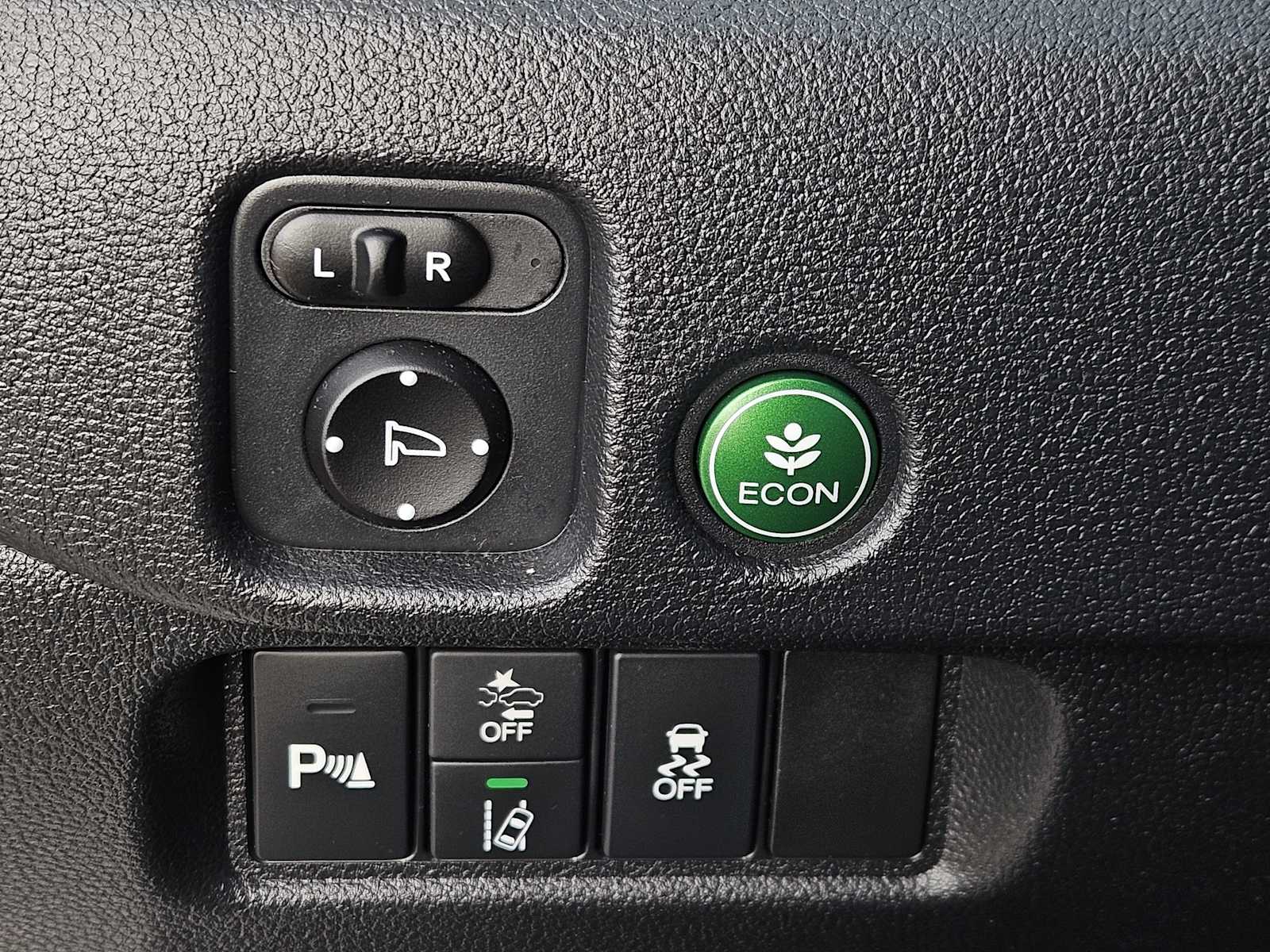 Thumbnail: 2020 Honda Pilot - 22