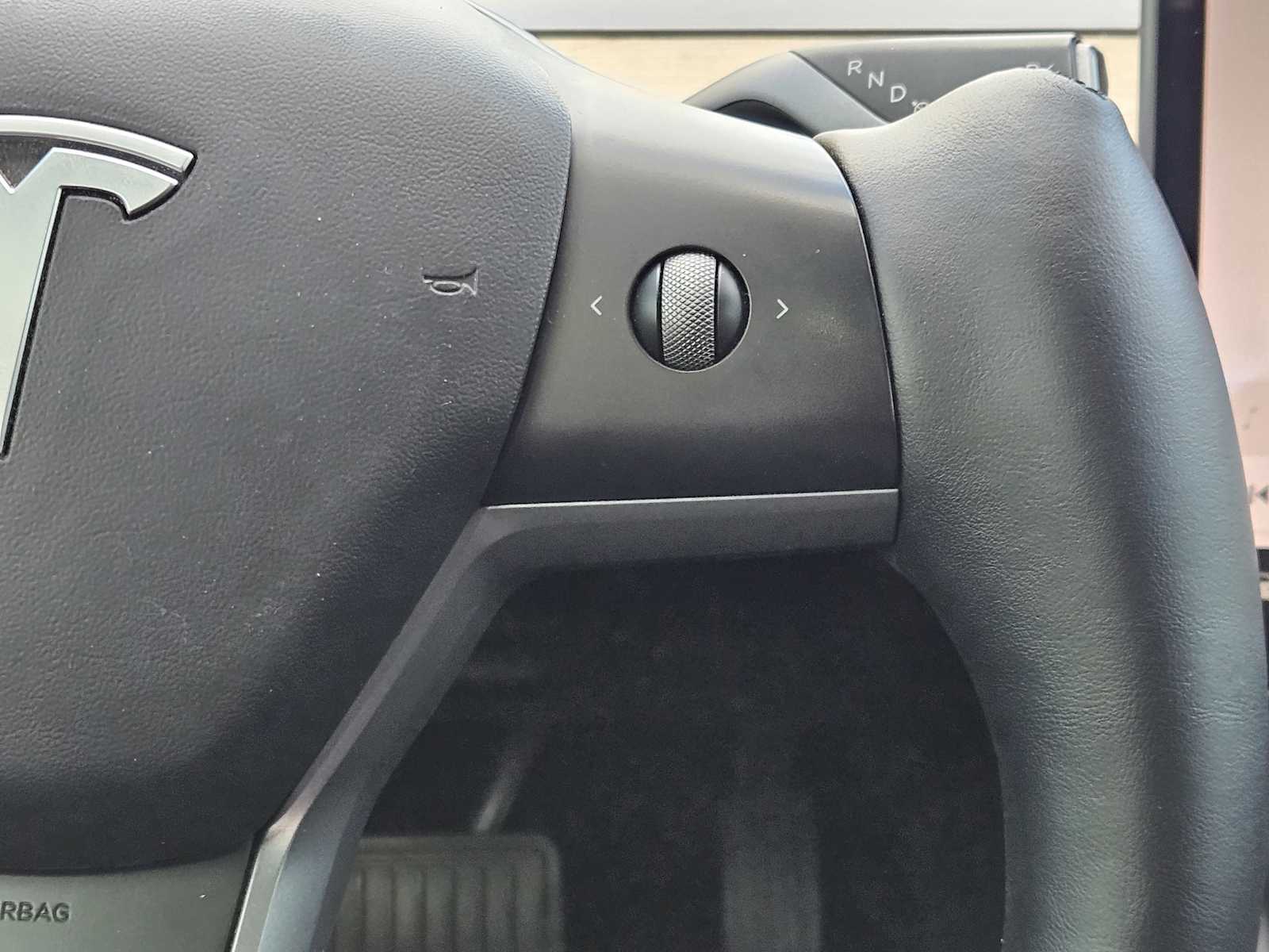 Thumbnail: 2021 Tesla Model 3 - 25