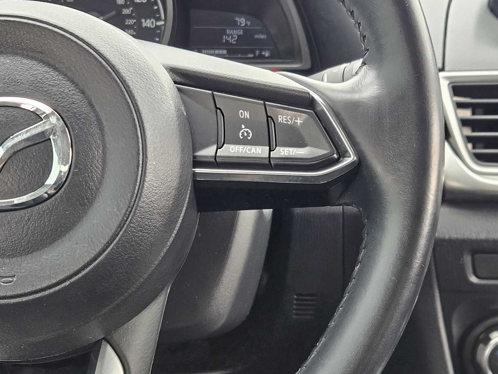 Thumbnail: 2018 Mazda Mazda3 - 28