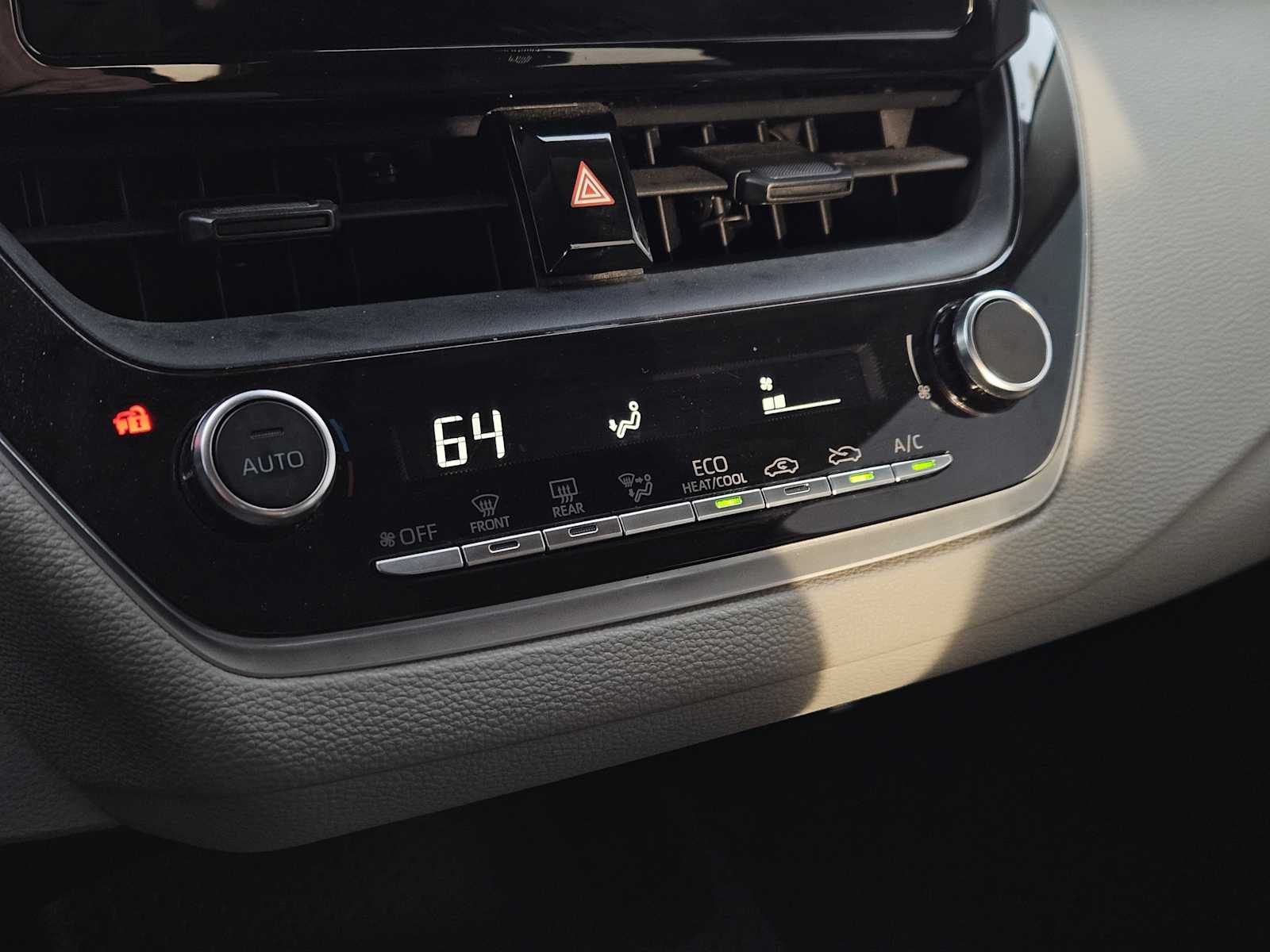 Thumbnail: 2023 Toyota Corolla - 19