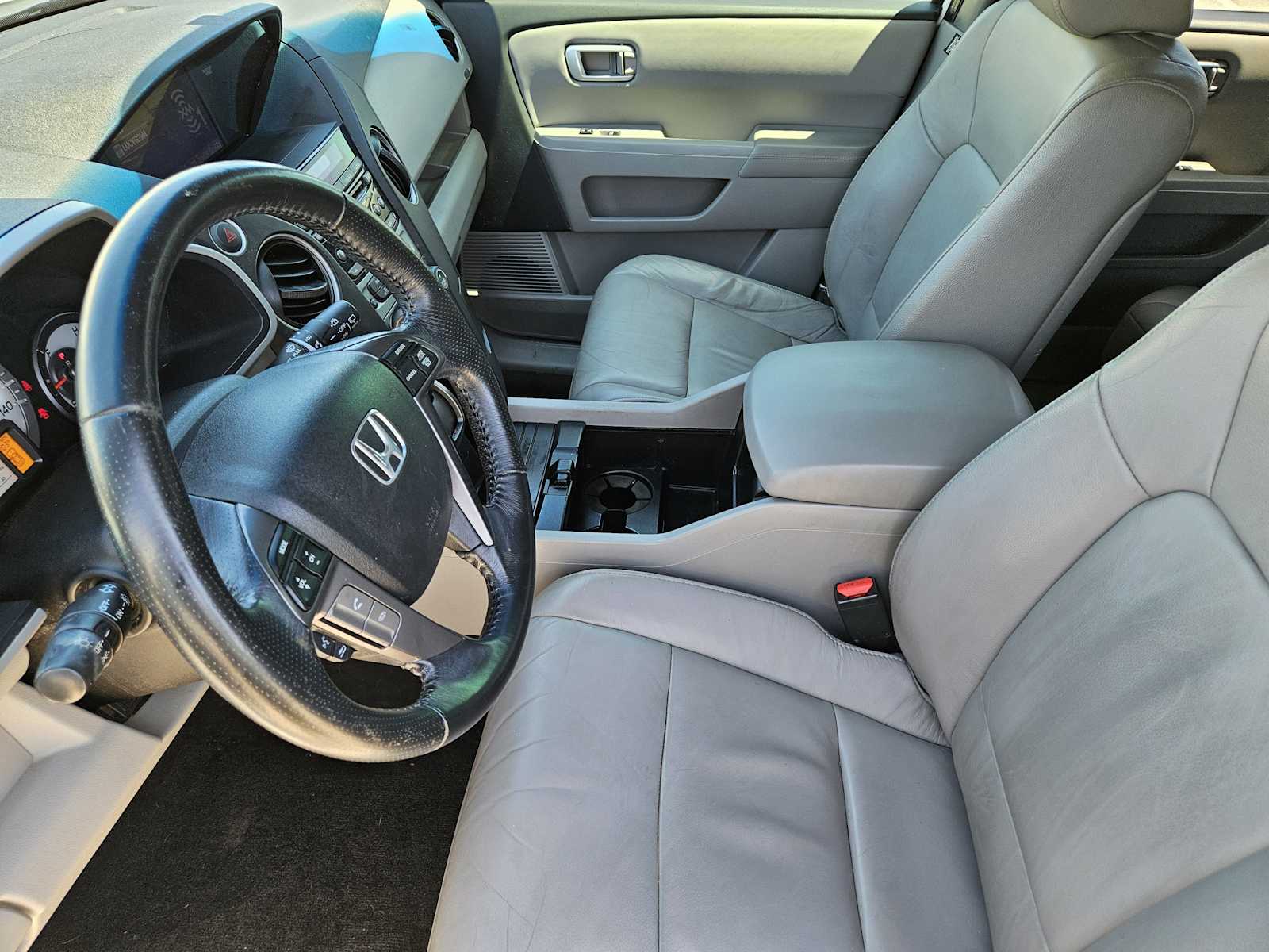 Thumbnail: 2012 Honda Pilot - 13