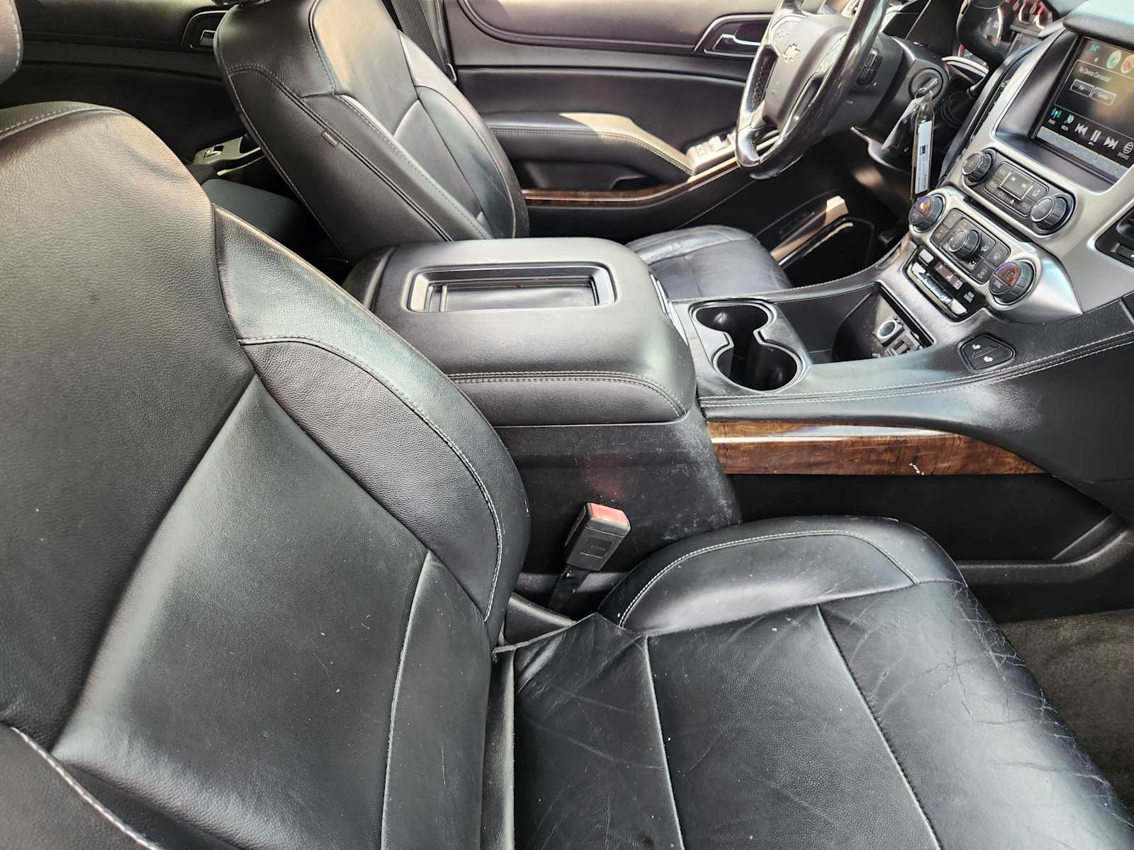 Thumbnail: 2018 Chevrolet Suburban - 13