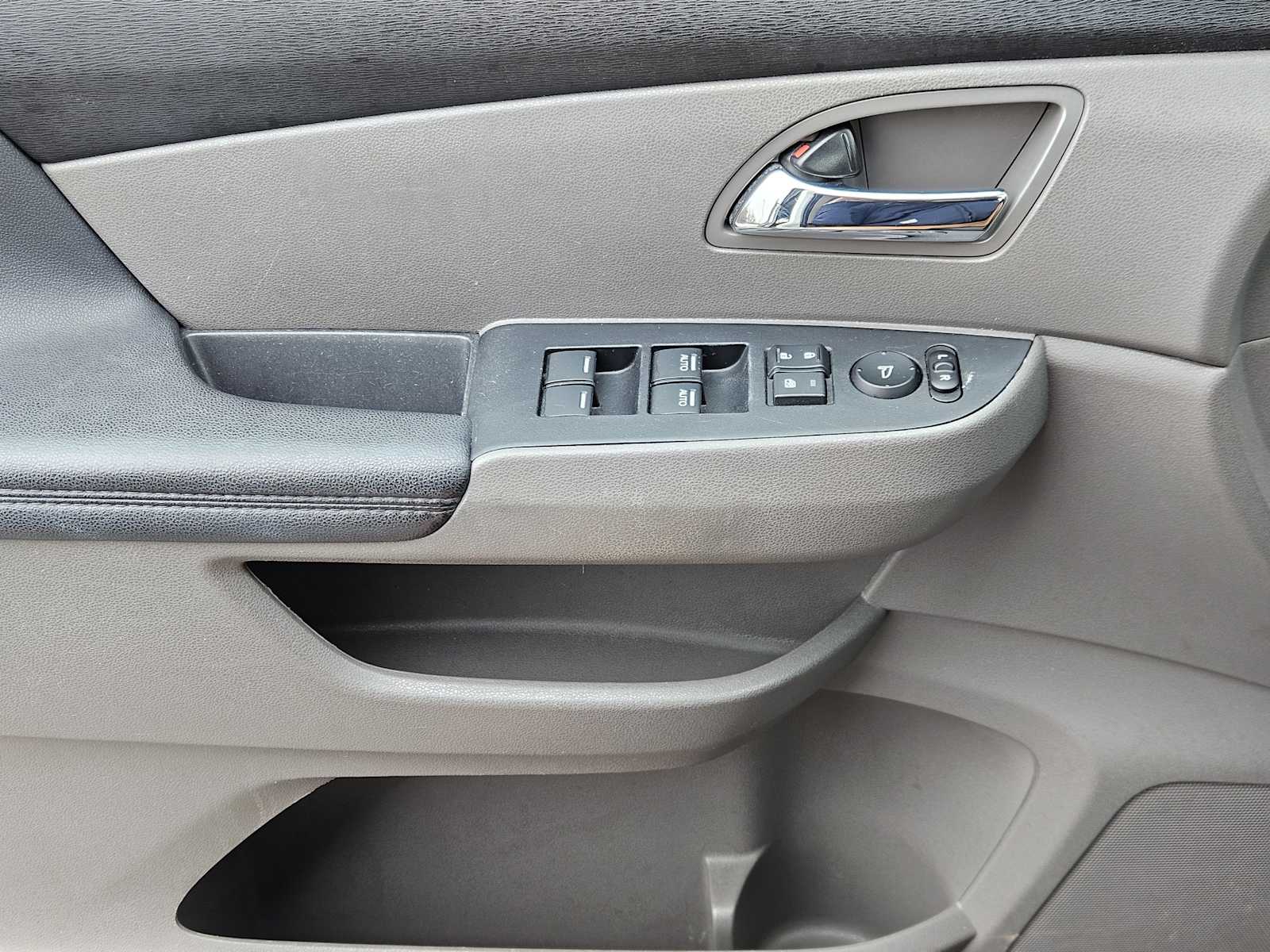 Thumbnail: 2016 Honda Odyssey - 22