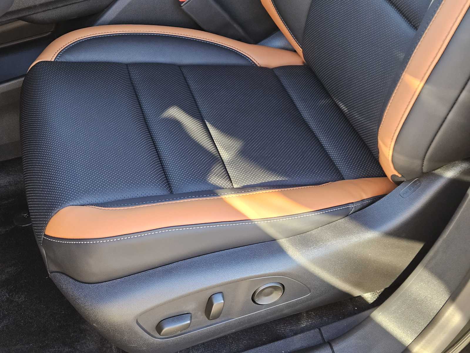 Thumbnail: 2026 Honda Prologue - 19