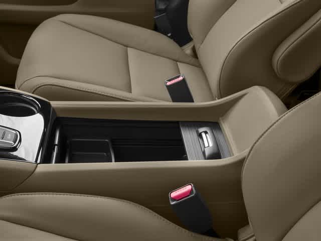 Thumbnail: 2017 Honda Pilot - 18