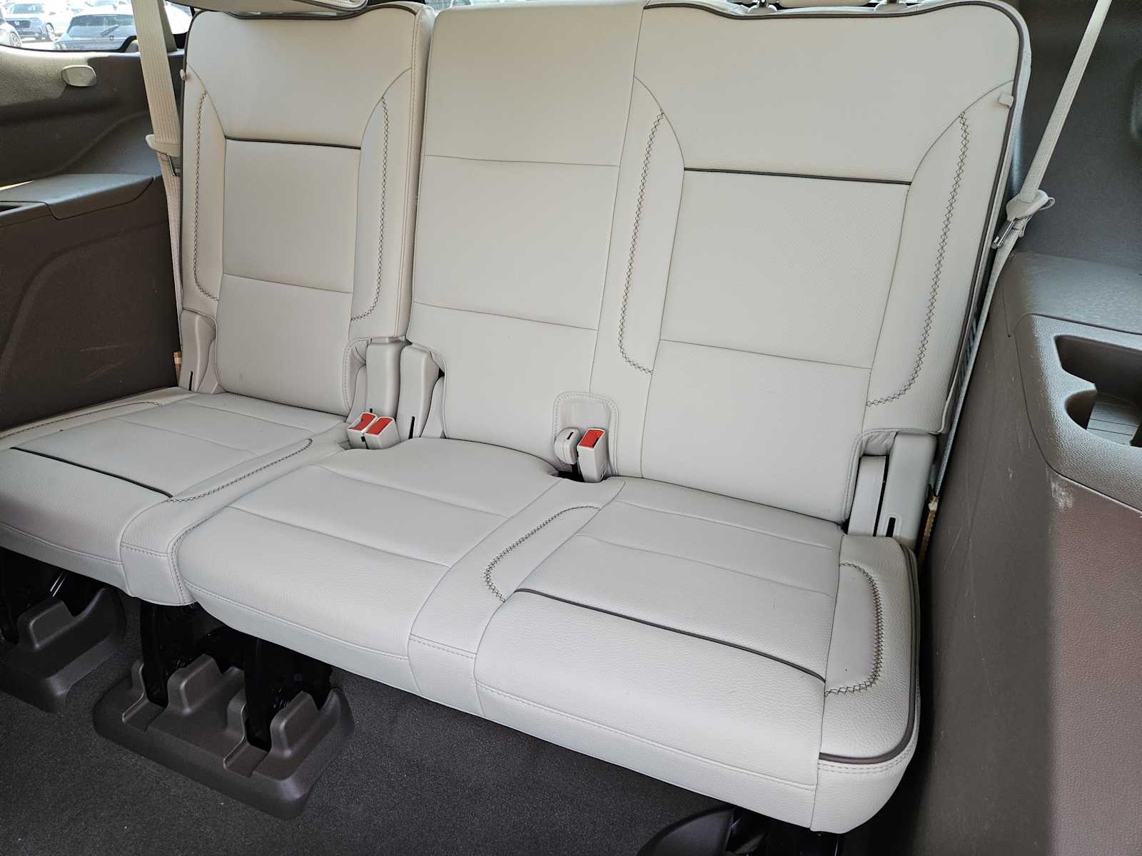 Thumbnail: 2022 GMC Yukon - 29