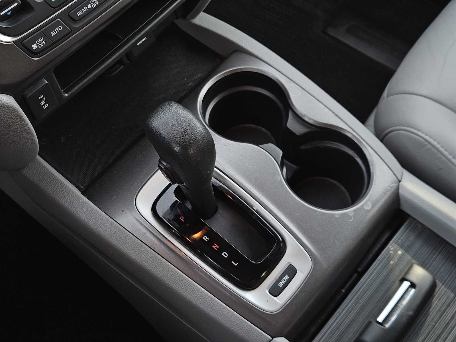 Thumbnail: 2016 Honda Pilot - 17