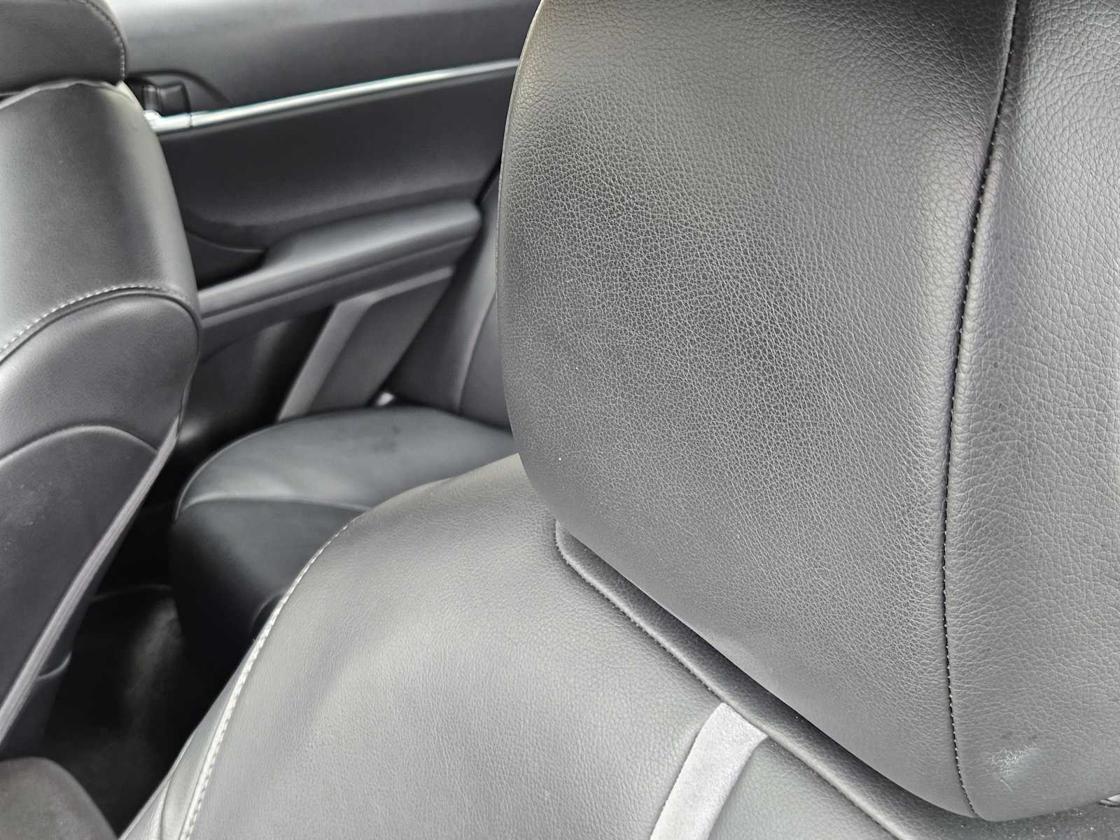 Thumbnail: 2021 Toyota Camry - 15