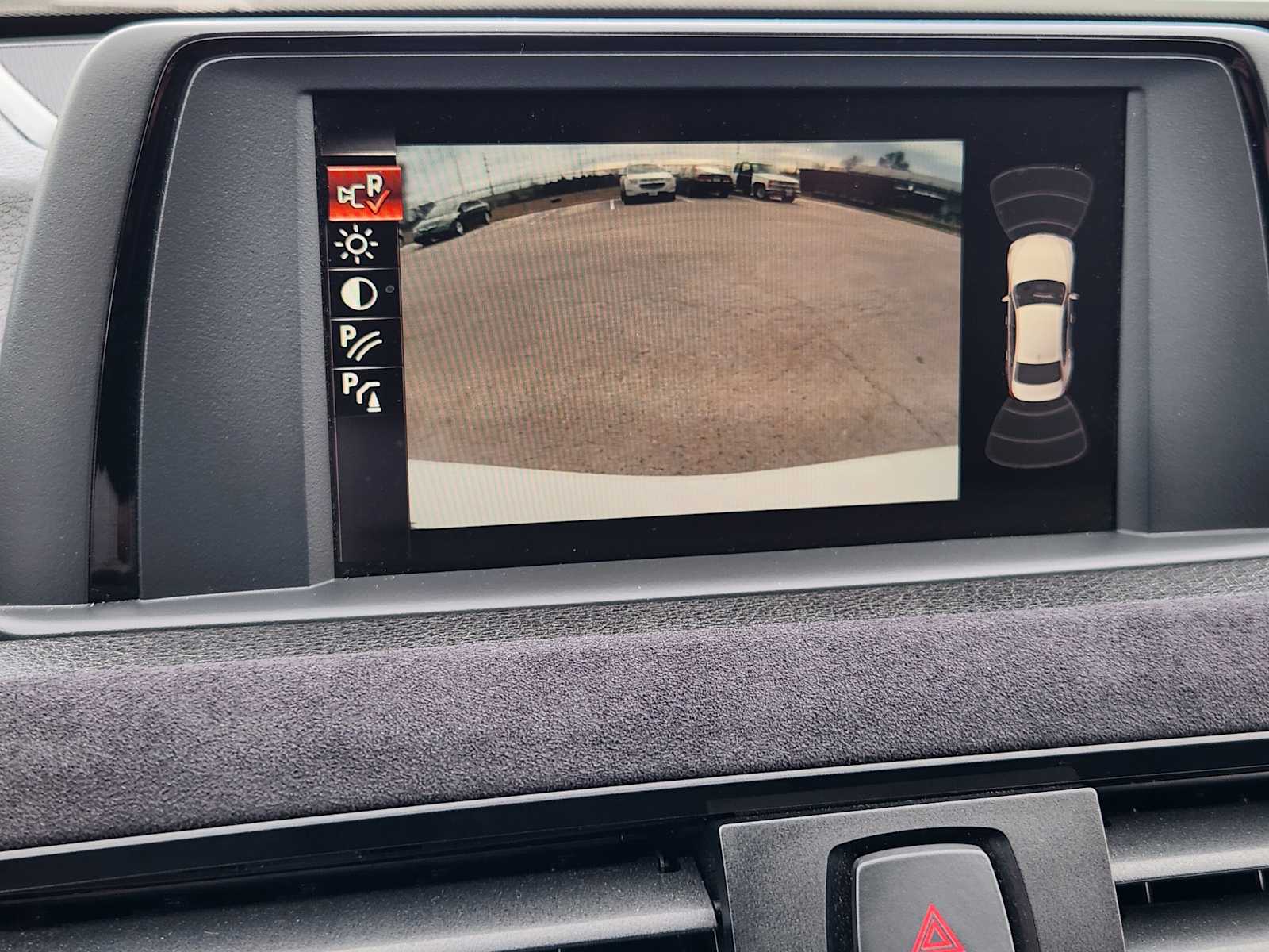 Thumbnail: 2015 BMW 3 Series - 18