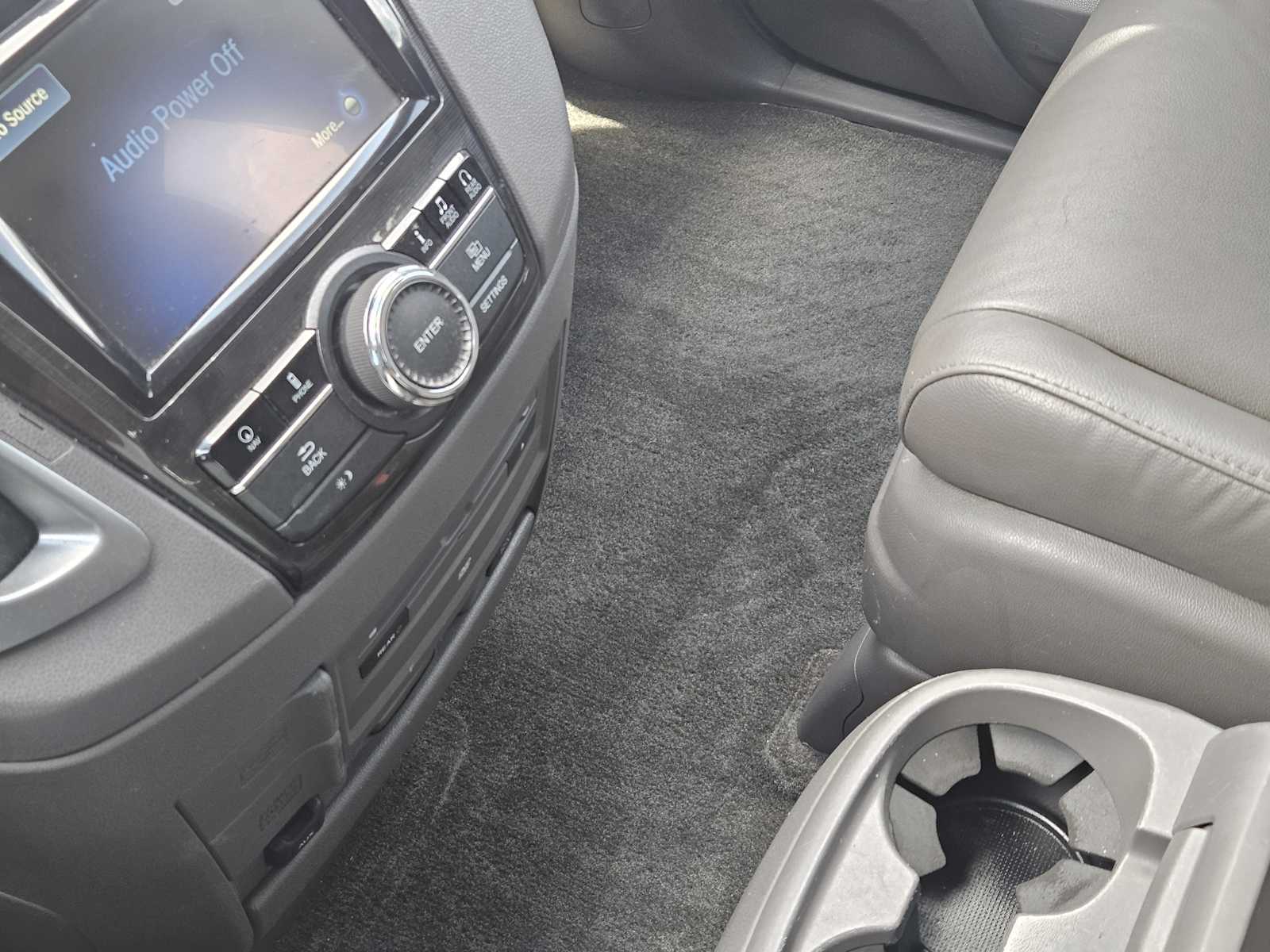 Thumbnail: 2014 Honda Odyssey - 20