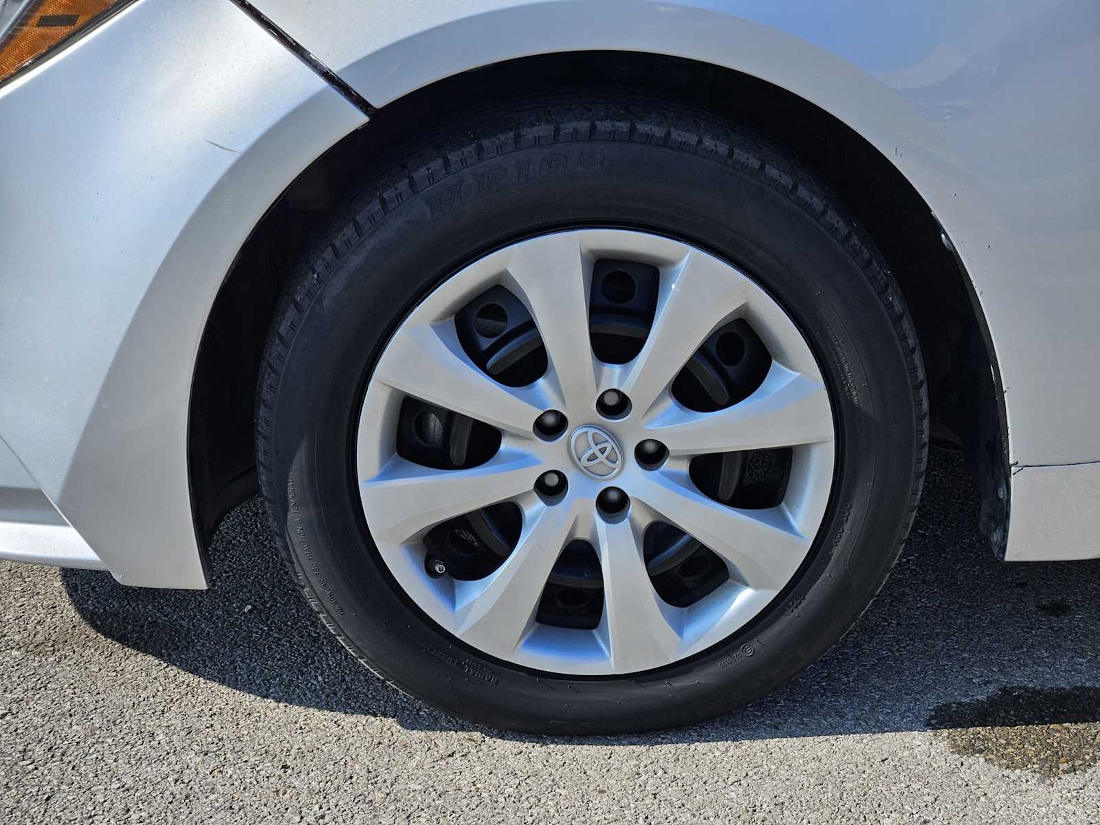 Thumbnail: 2021 Toyota Corolla - 9