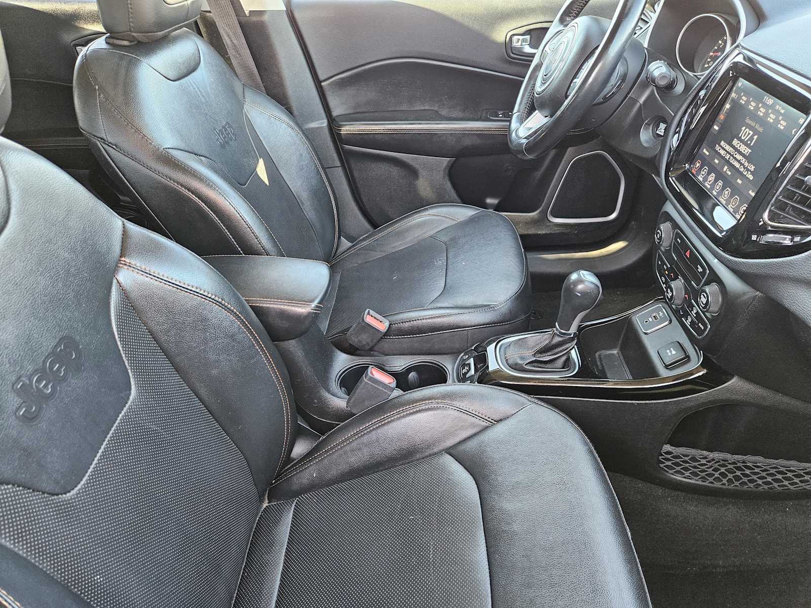 Thumbnail: 2020 Jeep Compass - 14