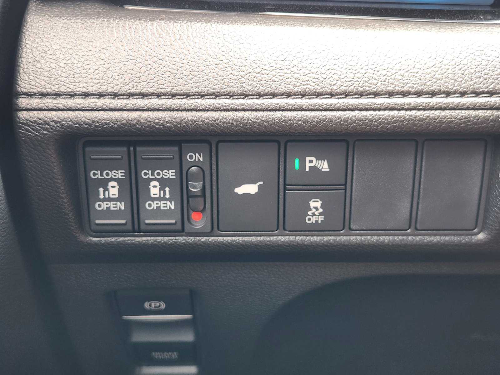 Thumbnail: 2026 Honda Odyssey - 22