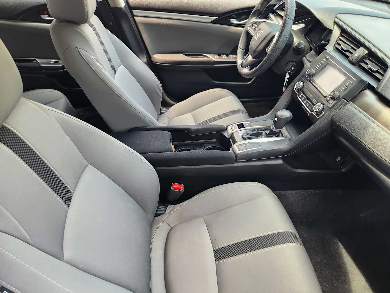 Thumbnail: 2019 Honda Civic - 12