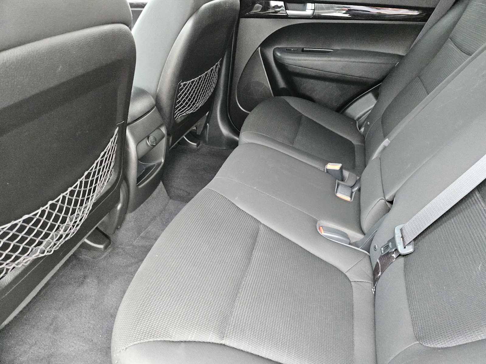 Thumbnail: 2015 Kia Sorento - 27