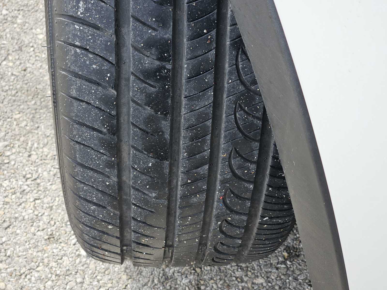 Thumbnail: 2017 Ford Escape - 10