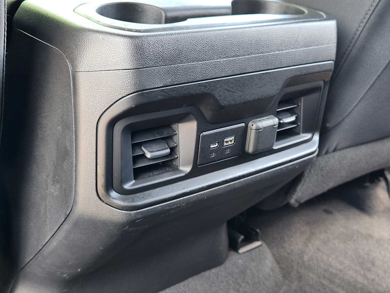 Thumbnail: 2020 Chevrolet Silverado 1500 - 28