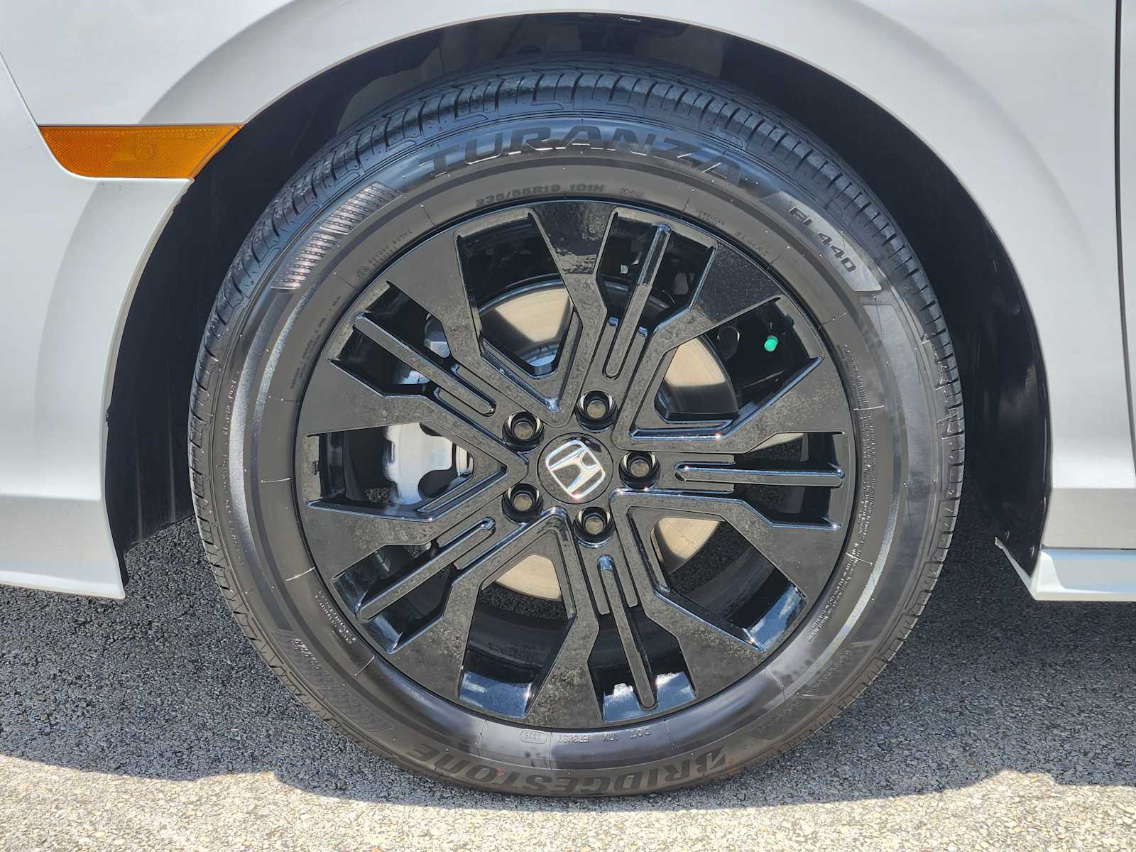 Thumbnail: 2026 Honda Odyssey - 8