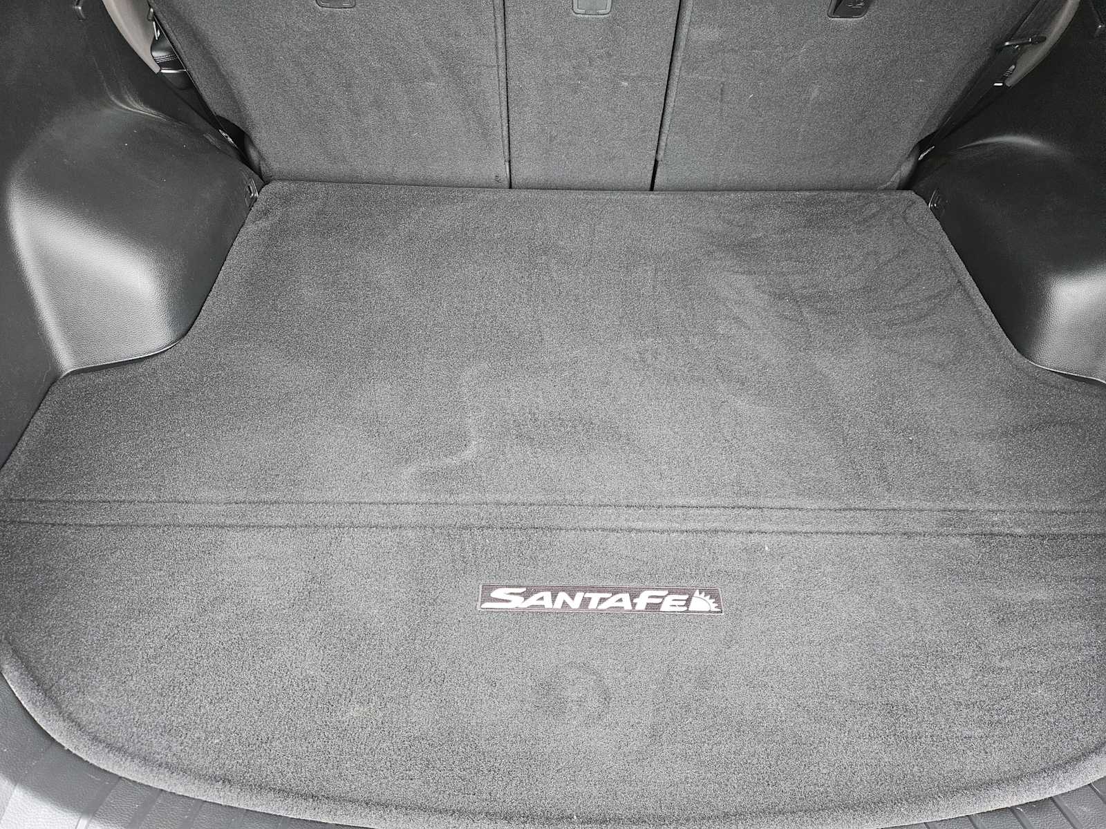 Thumbnail: 2018 Hyundai Santa Fe - 30