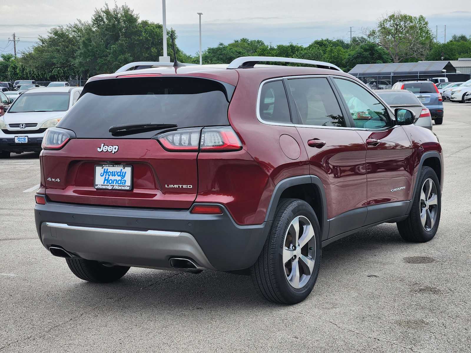 Thumbnail: 2020 Jeep Cherokee - 6