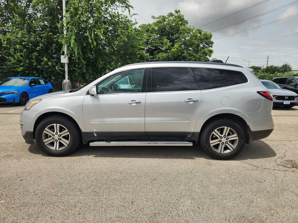 Used 2017 Chevrolet Traverse LT SUV